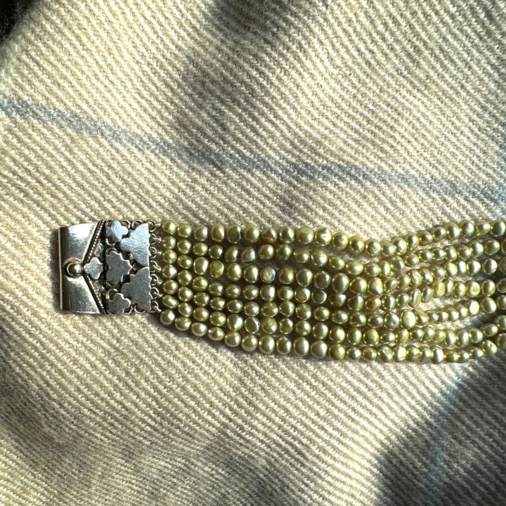 Green Fresh Water Pearl and Silver Bracelet - Strung Pearl Bracelet