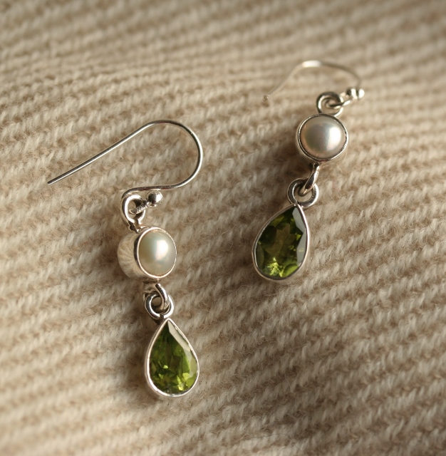 peridot and pearl silver earrings